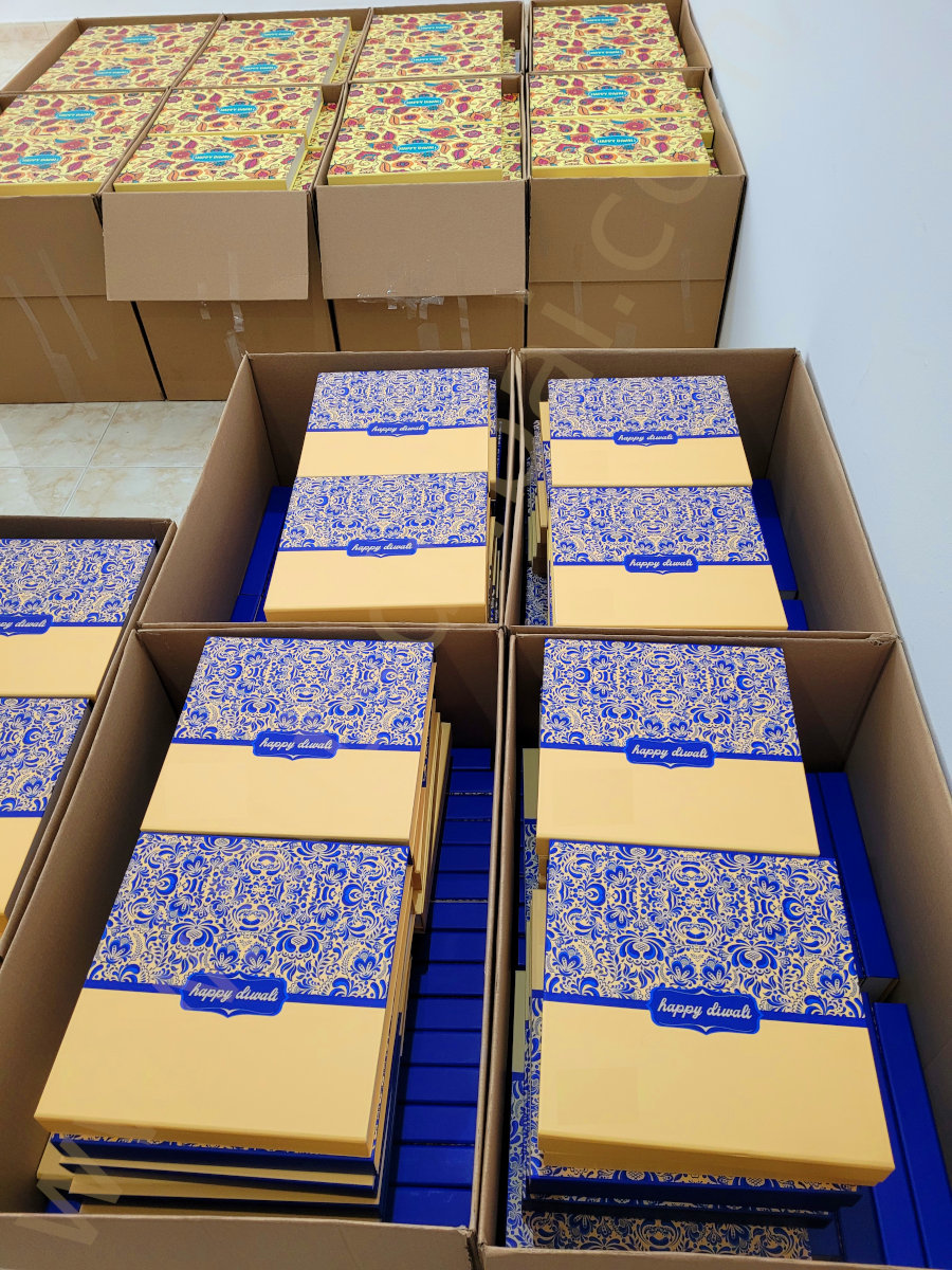 Diwali Nuts & Dry Fruit Gift Boxes In Dubai U.A.E