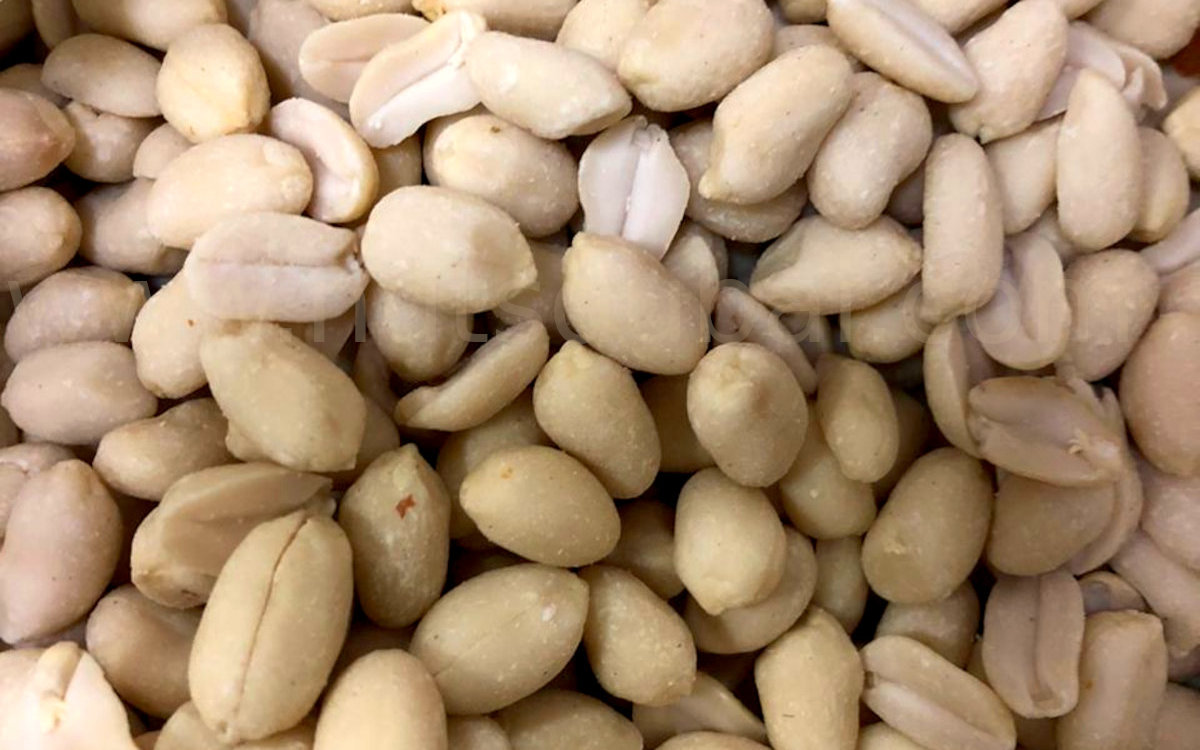 Peanuts Plain kernels Unsalted